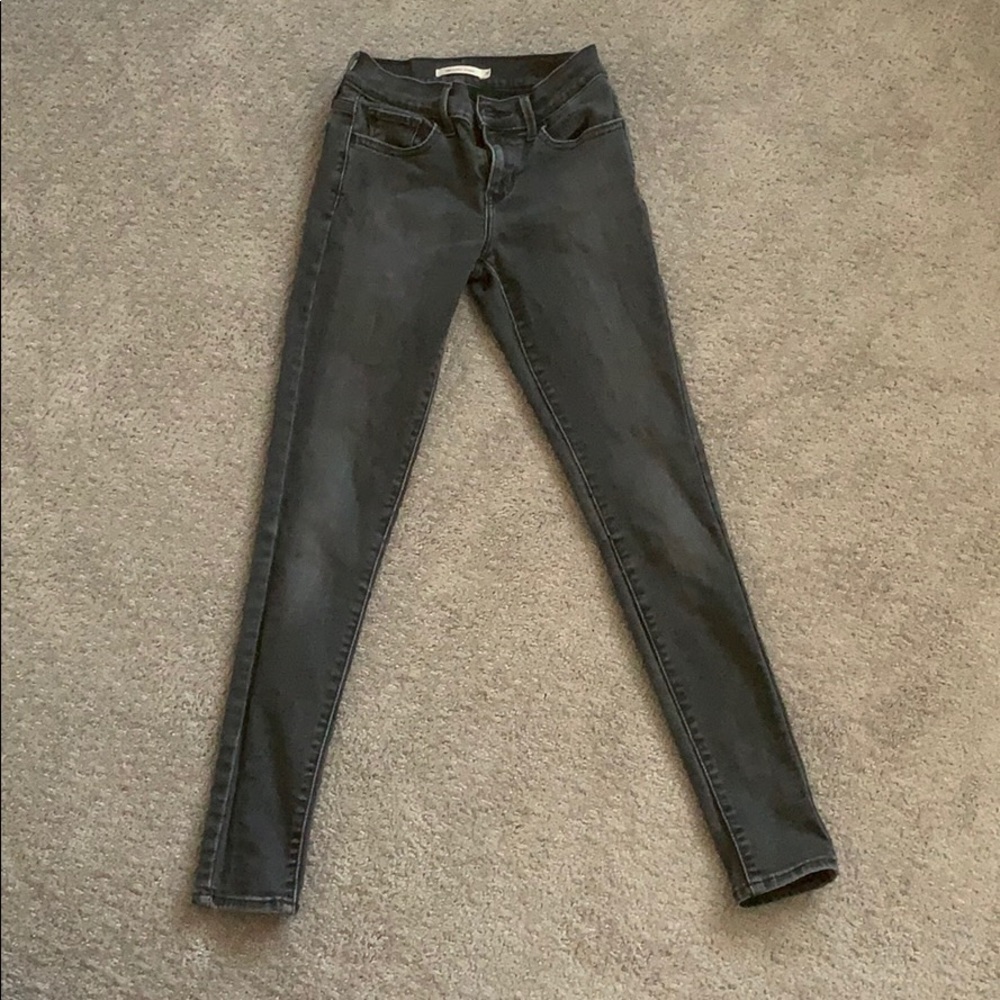 levi’s 710 skinny jeans